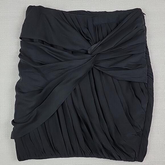 Elizabeth and James Black Silk Twist Knot Pleated Mini Skirt XS - Picture 1 of 14